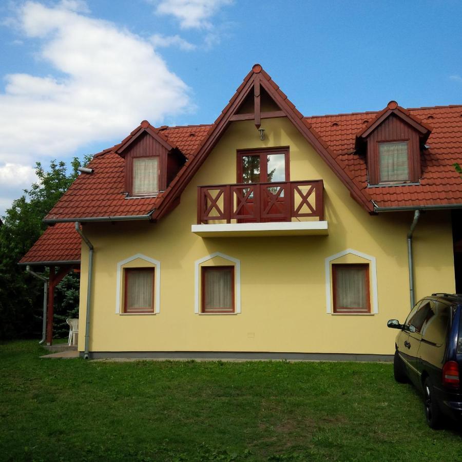 Rétesház Strudelhaus apartmanház Vonyarcvashegy Exterior foto