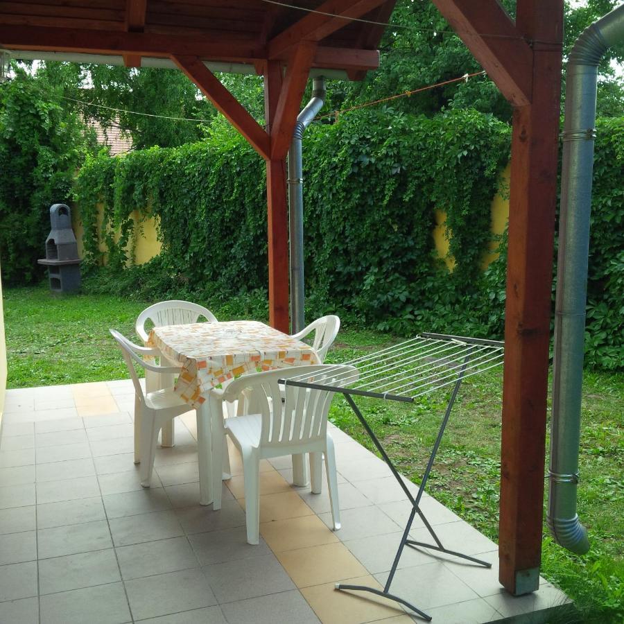 Rétesház Strudelhaus apartmanház Vonyarcvashegy Exterior foto